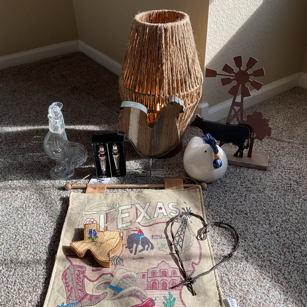 Farmhouse Decor LOT
